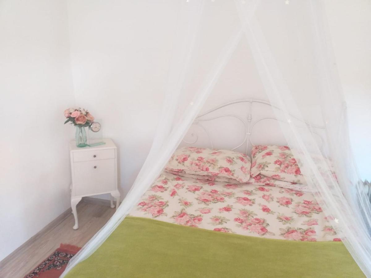 Serendipity Cottage Palamartsa Palamarza Экстерьер фото